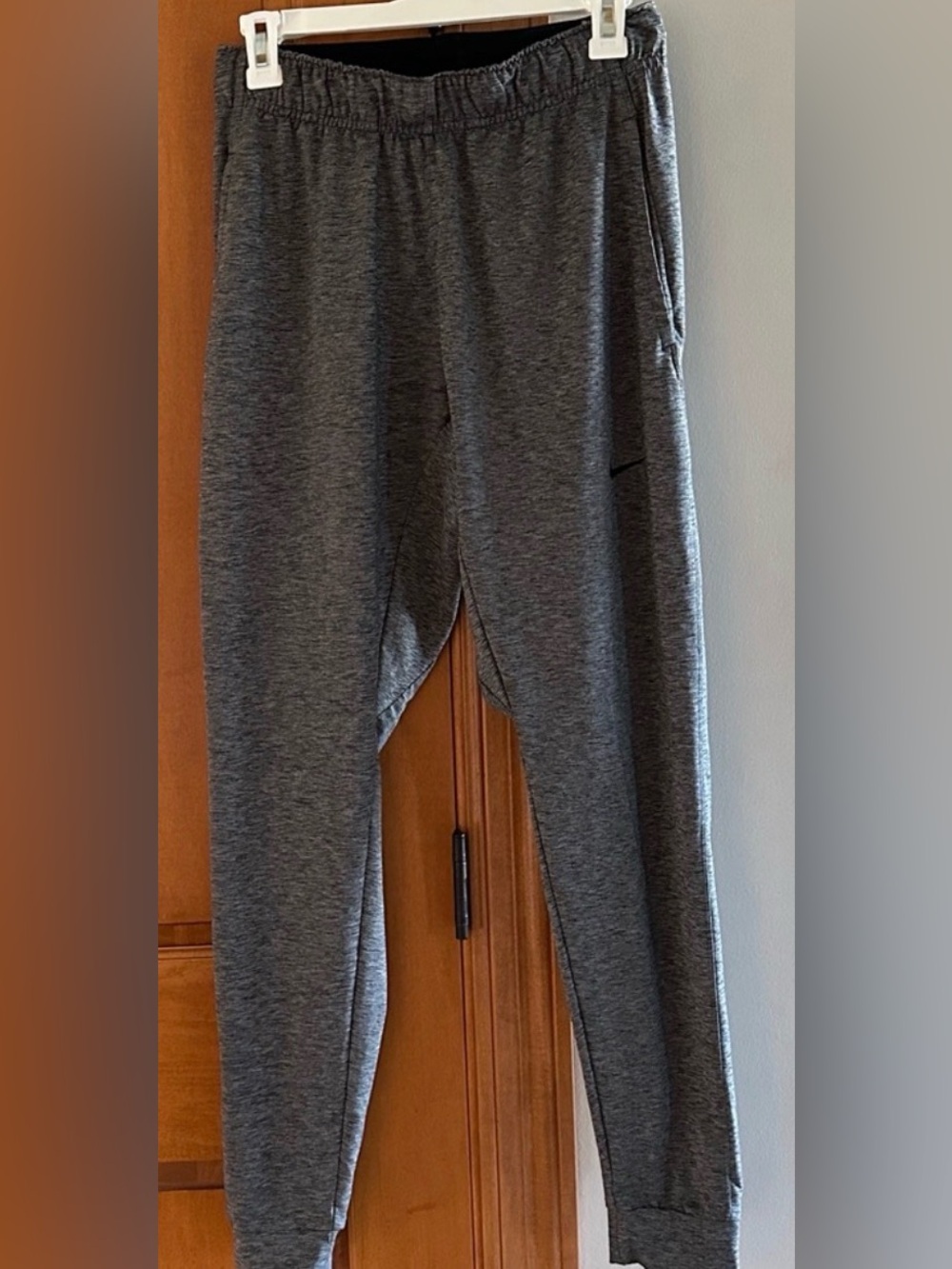 Nike Dri-FIT Heather Gray Tapered Training Jogger Pants Side Pockets Men's S